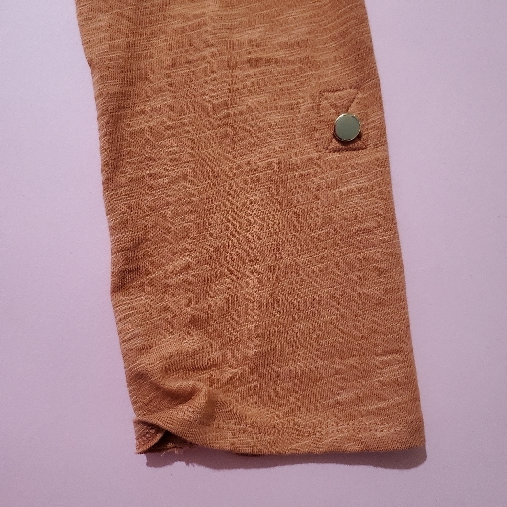 Chicos The Ultimate Tee Burnt Pumpkin Orange Adjustabke Sleeves - Picture 3 of 8
